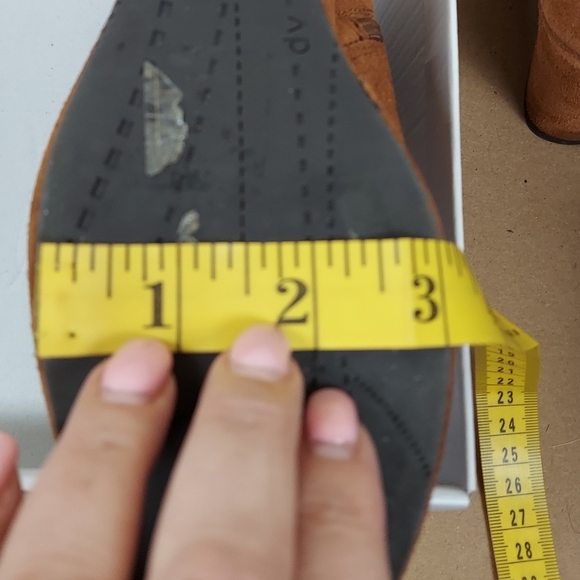 DV Wedge Bootie Size 7.5 - Picture 11 of 14